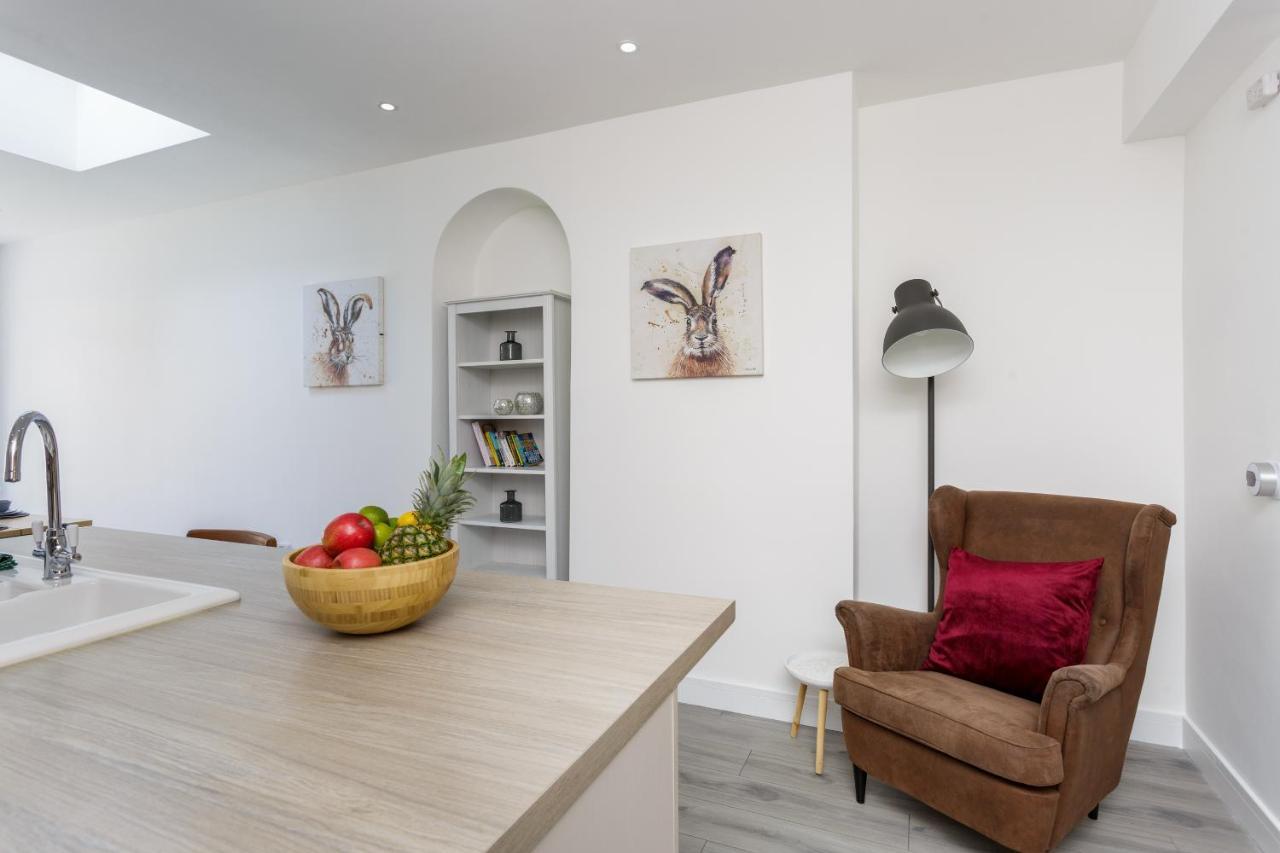 Harold House - Modern Open Plan 4 Bedroom, 3 Bathroom House In Central Southsea, Portsmouth Buitenkant foto