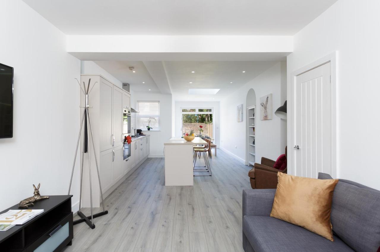 Harold House - Modern Open Plan 4 Bedroom, 3 Bathroom House In Central Southsea, Portsmouth Buitenkant foto